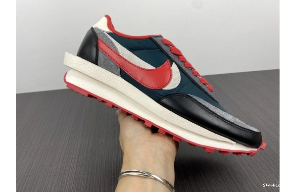 University Undercover LD sacai Red Nike DJ4877-300 Waffle 0319